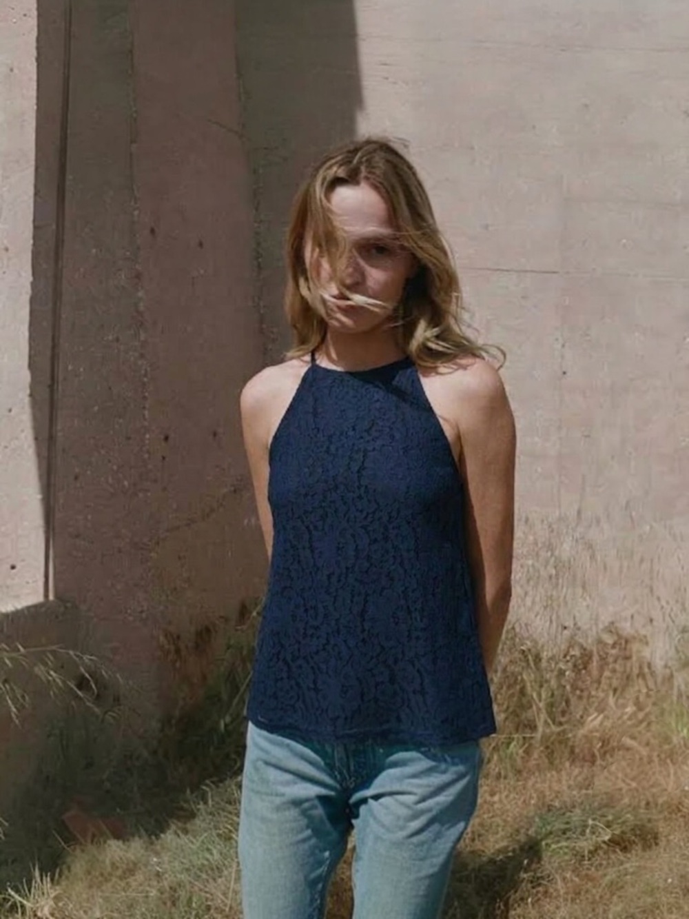 St Tropez West Navy Lace High Neck Sleeveless Top Lined Floral Size 2
